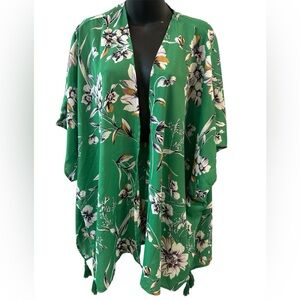 Maurices Green Floral Kimono